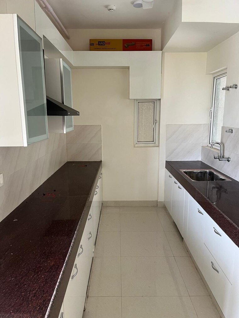 Kitchen, shree-vardhman-victoria 2 Bedroom 1350 Sq.Ft. Apartment In Sector 70 Gurgaon 8890440