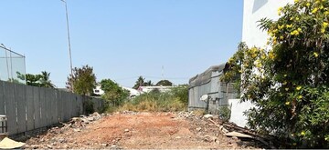  Industrial Plot For Sale in Thaneerpandal
