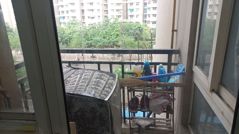 Balcony, galaxy-north-avenue-ll 2 Bedroom 925 Sq.Ft. Apartment In Gaur City 2 Greater Noida 8890476