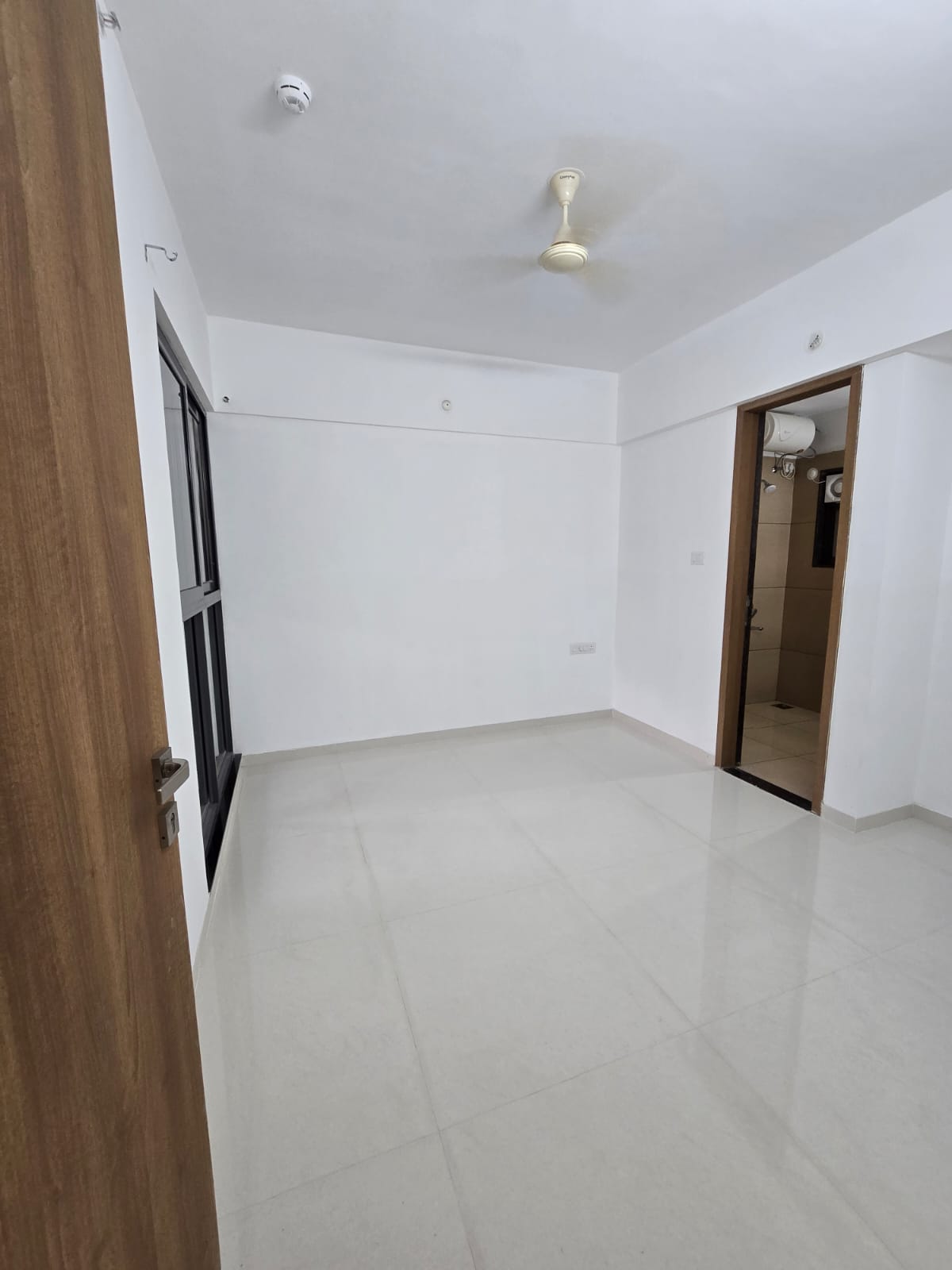 2 BHK 1023 Sq.Ft. Apartment in Kishor Platinum Towers