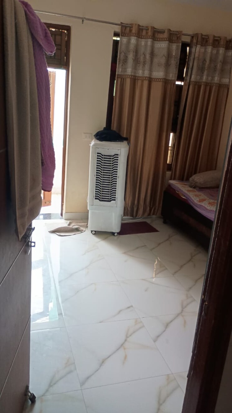 Bathroom, sector 21d 2 Bedroom 1400 Sq.Ft. Builder Floor In Sector 21d Faridabad 8890521