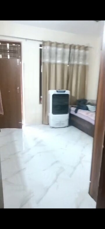 Bathroom in 2 BHK Builder Floor at Sector 21d – for Rent