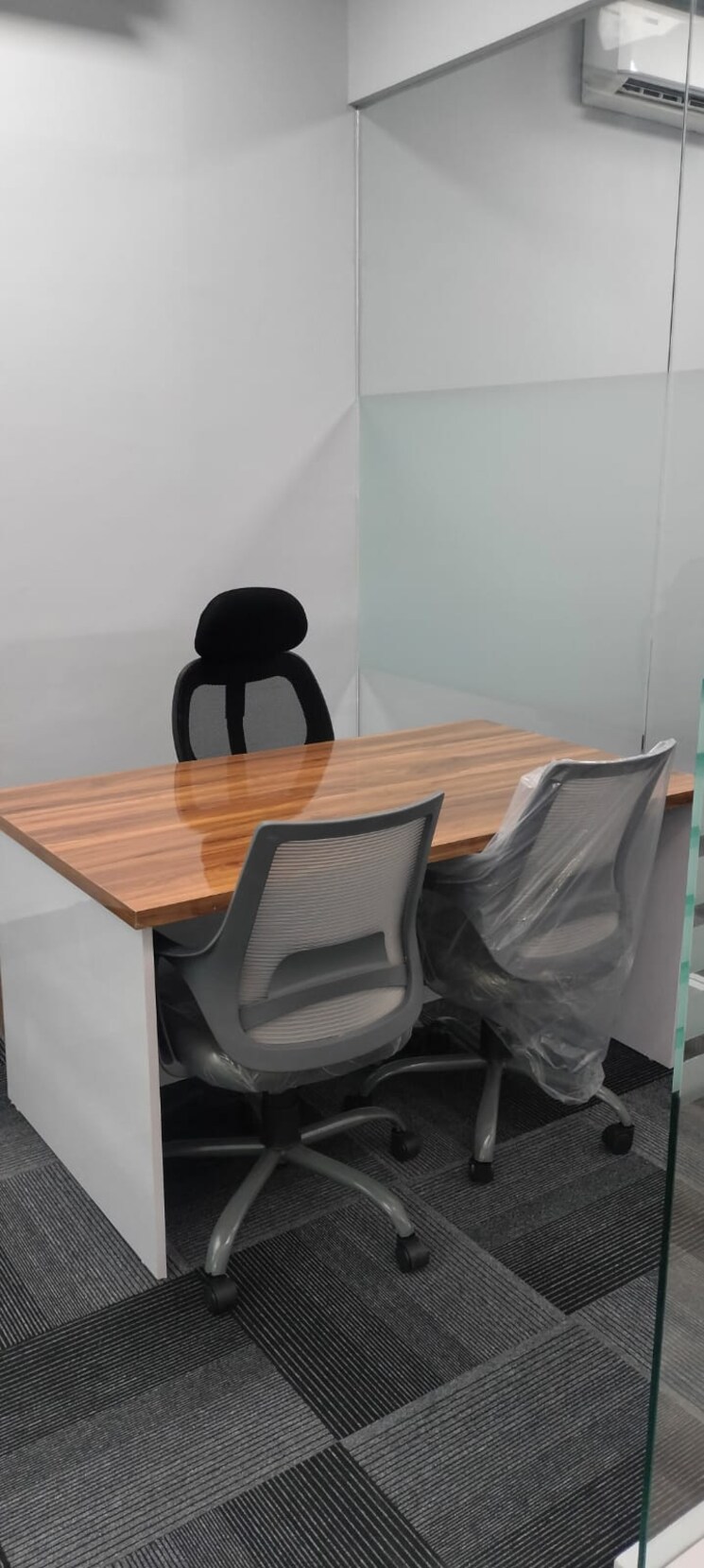 Team Area, sector 63 Commercial Office Space 1400 Sq.Ft. In Sector 63 Noida 8890483