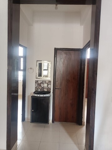Furnished Amenities in 2 BHK Apartment at Amolik Heights, Sector 88 – for Rent