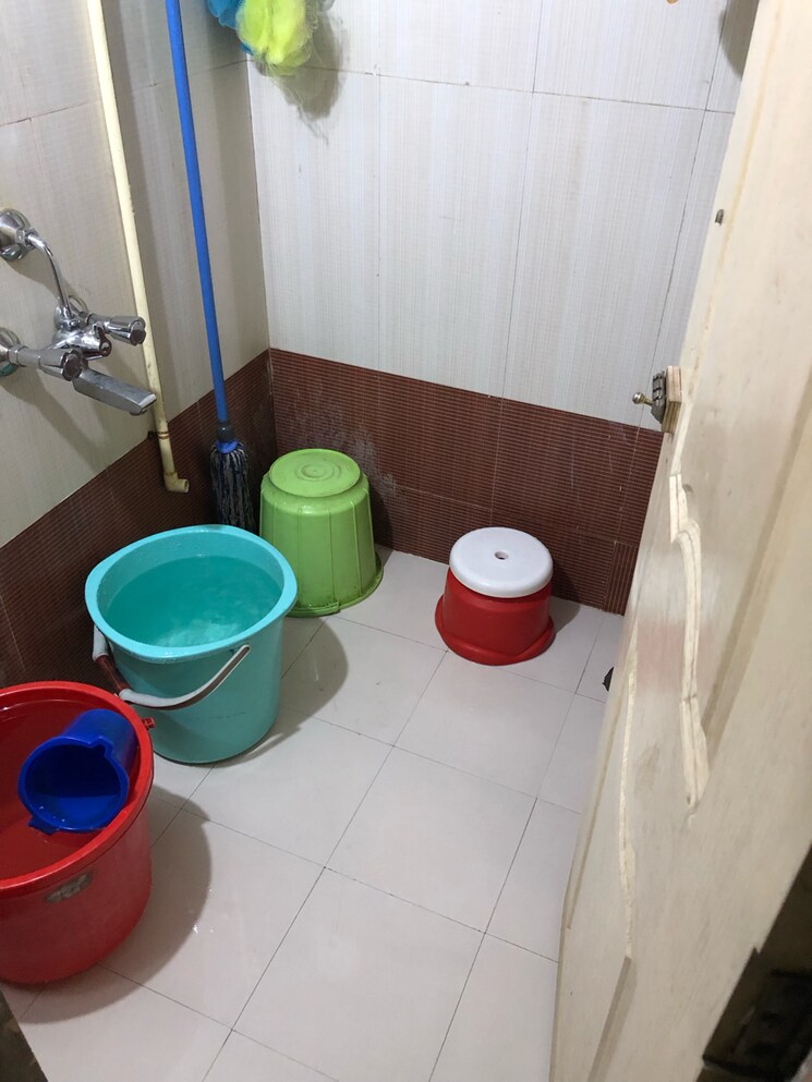 Bathroom, pratham-heritage 1.5 Bedroom 750 Sq.Ft. Apartment In Kamothe Sector 19 Navi Mumbai 8890616