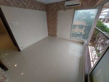 Room in 1 BHK Apartment at Bandra West – for Rent