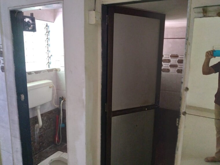 Attached Bathroom, sector 22 ghansoli 1 Bedroom 550 Sq.Ft. Apartment In Sector 22 Ghansoli Navi Mumbai 8890597