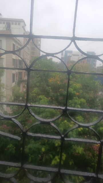 Balcony in 1.5 BHK Apartment at Bandra West – for Rent