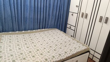Bedroom in 1.5 BHK Apartment at Bandra West – for Rent