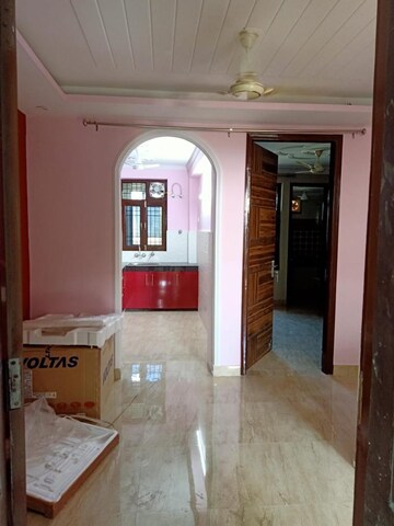 Living Room in 2 BHK Builder Floor at Sector 45 – for Rent