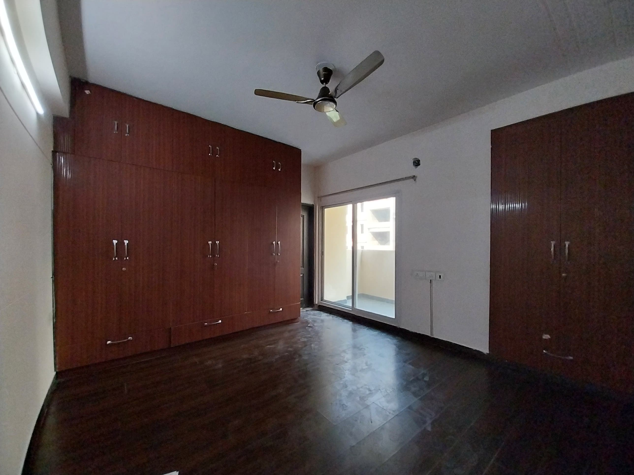 2 BHK Apartment For Sale in Logix Blossom Greens