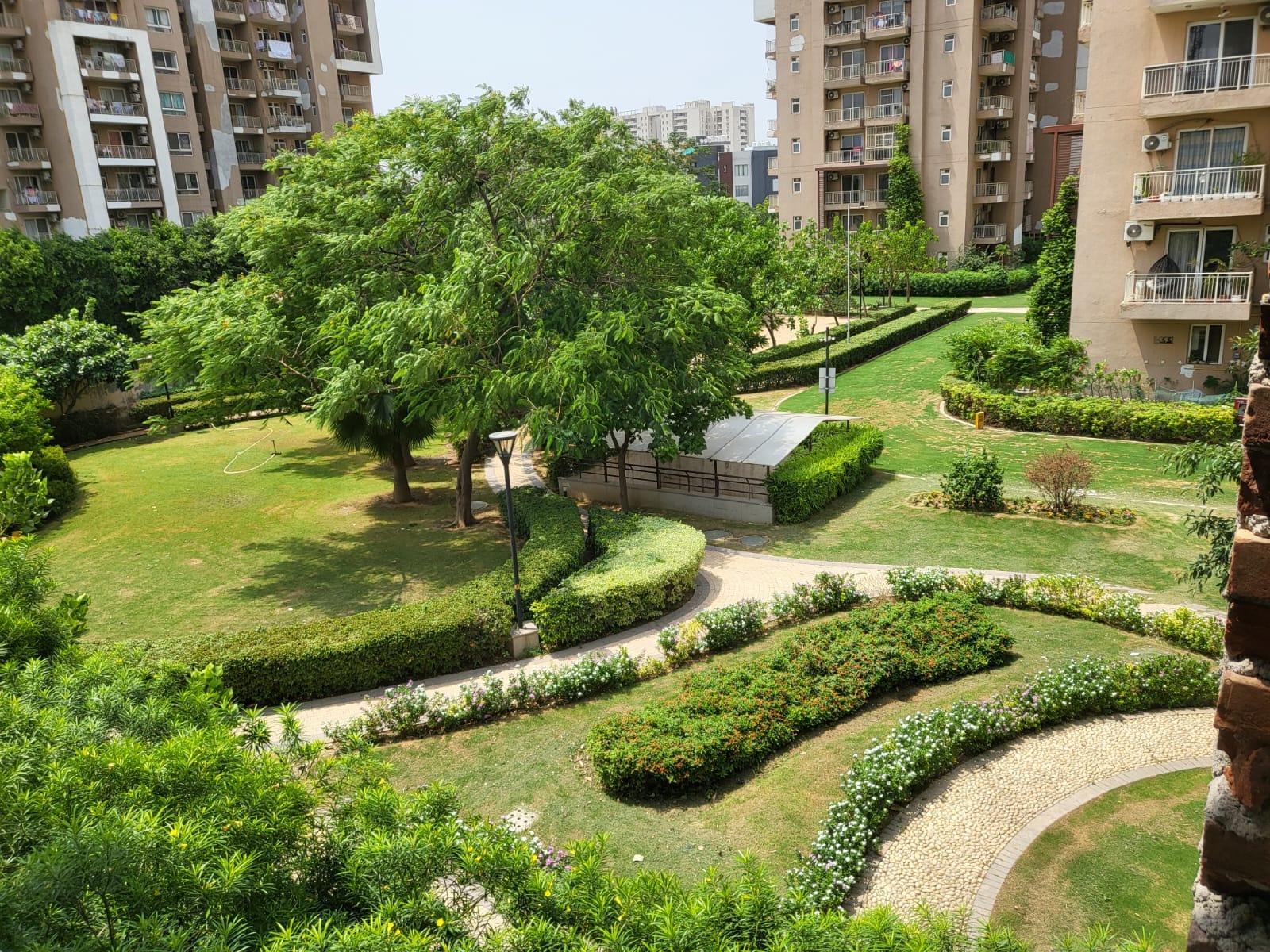 3 BHK + Servant Room Builder Floor For Sale in Orris Atulyam