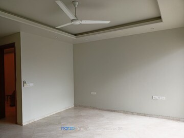 Room in 3 BHK Apartment at Boutique Residential Apartments C-253, Defence Colony – for Rent