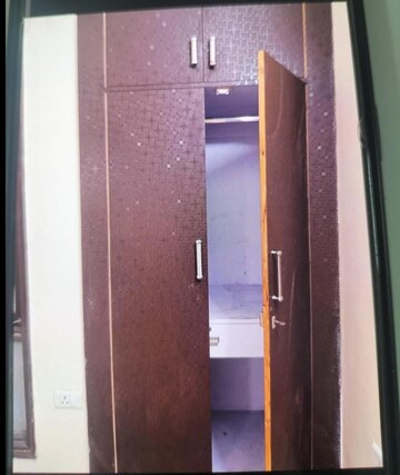 Building Lobby in 3 BHK Apartment at SRS Royal Hills, Sector 87 – for Rent
