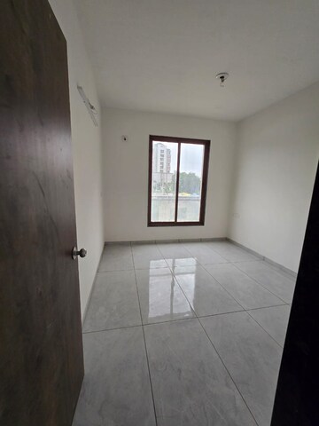 Room in 2 BHK Apartment at Sama Savli Road – for Sale