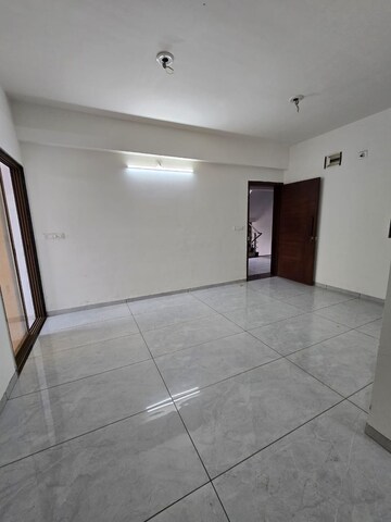 Room in 2 BHK Apartment at Sama Savli Road – for Sale