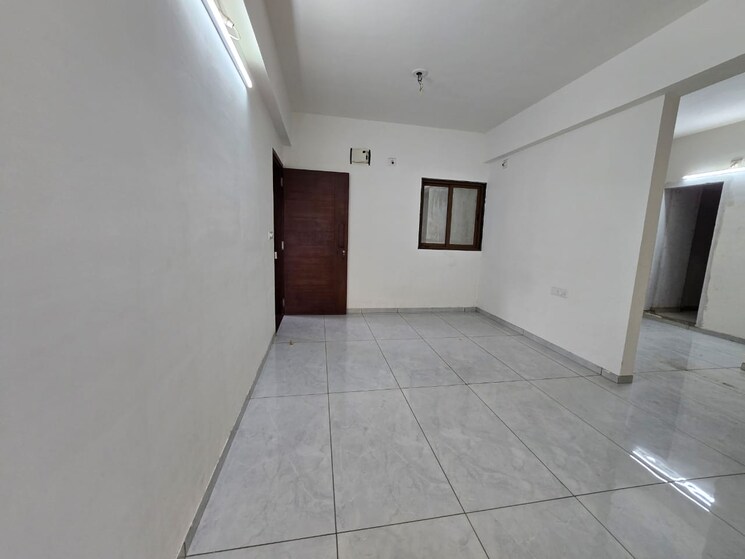 Room, sama savli road 2 Bedroom 1130 Sq.Ft. Apartment In Sama Savli Road Vadodara 8890756