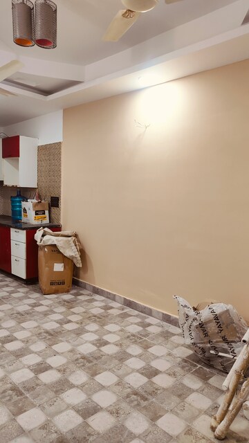 2 BHK Builder Floor For Sale in Sapphire Tower, Sector 104