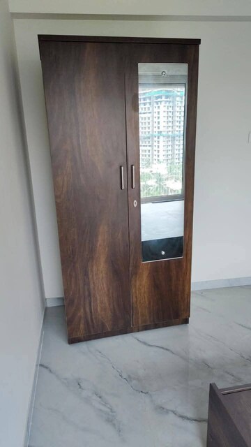 Room in 1 BHK Apartment at Kailash Tower Nalasopara, Nalasopara East – for Sale