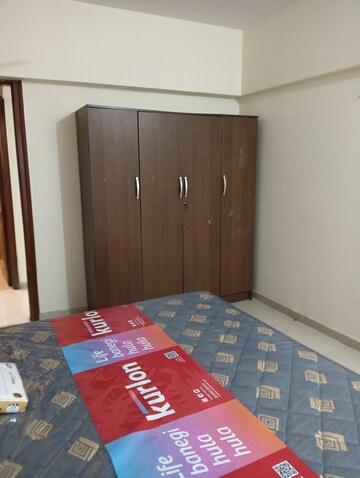 Bedroom in 2 BHK Apartment at Kalpana CHS Vile Parle, Vile Parle East – for Rent