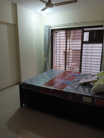 Bedroom in 2 BHK Apartment at Kalpana CHS Vile Parle, Vile Parle East – for Rent