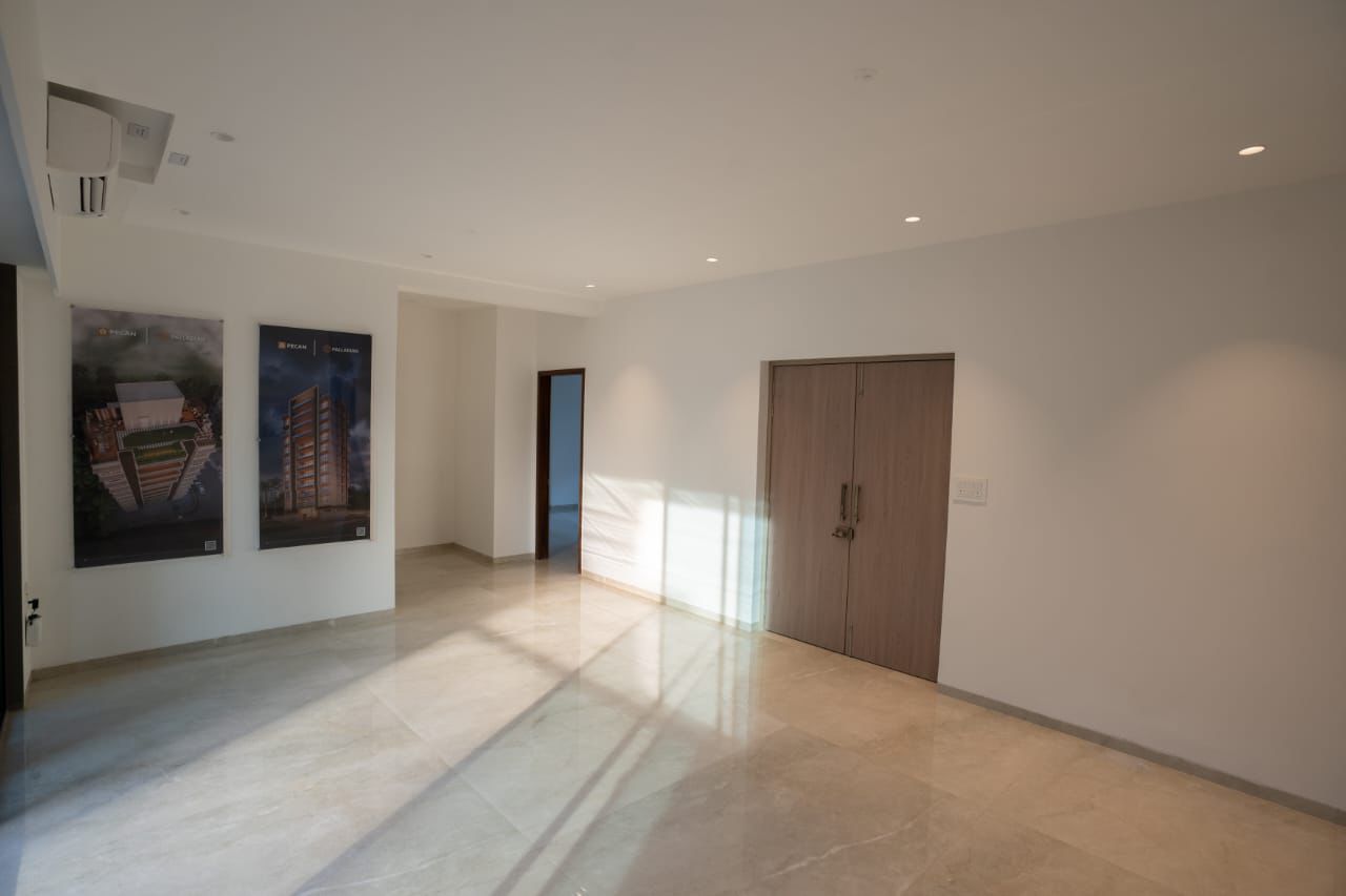 4 BHK Apartment For Sale in EvO-10,gulmohar Society,b