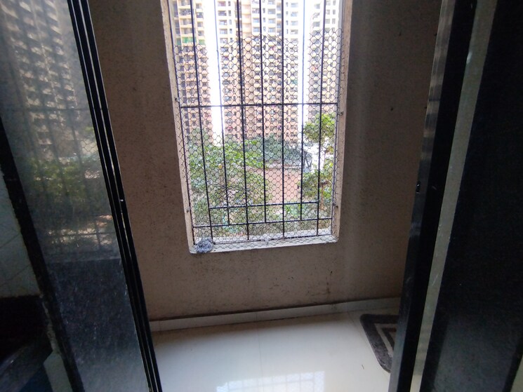 Room, raunak-city-sector-4-d4 1 Bedroom 650 Sq.Ft. Apartment In Kalyan West Thane 8891163
