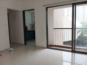 Room in 1 BHK Apartment at Runwal Eirene, Balkum Pada – for Sale