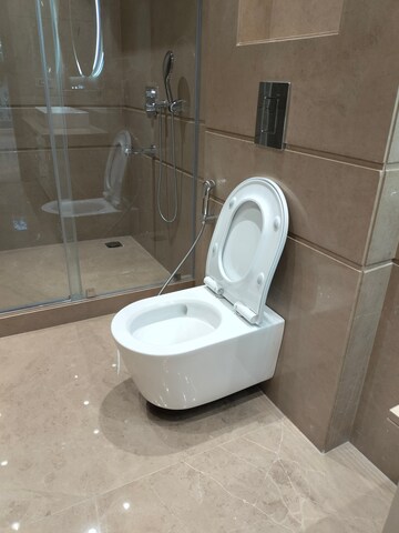 Bathroom in 3.5 BHK Apartment at Boutique Residential Apartments C-253, Defence Colony – for Sale