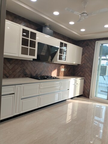 Kitchen in 3.5 BHK Apartment at Boutique Residential Apartments C-253, Defence Colony – for Sale