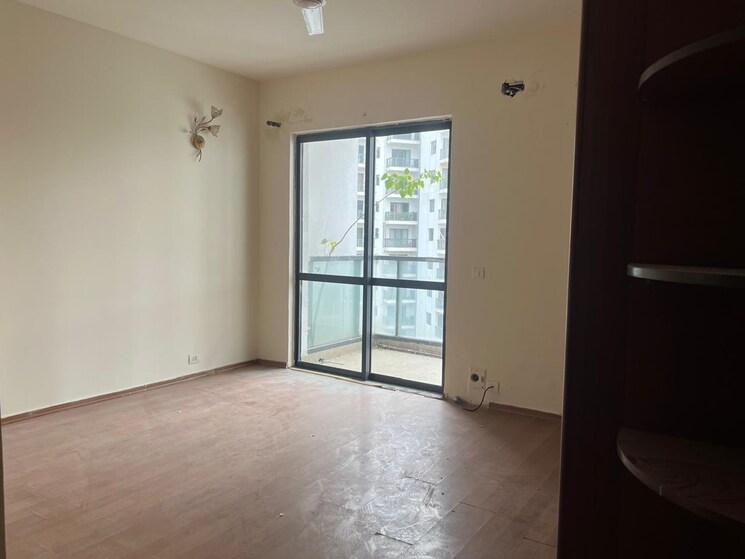 Room, unitech-uniworld-gardens 3 Bedroom 2027 Sq.Ft. Apartment In Sector 47 Gurgaon 8891283