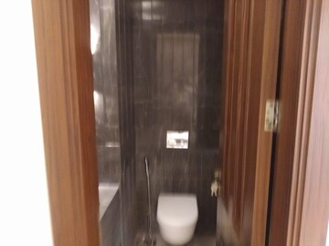 Bathroom in 3.5 BHK Apartment at Defence Colony – for Rent