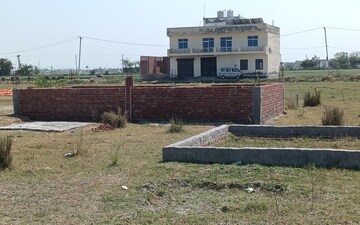 Plot For Sale in Tikawali