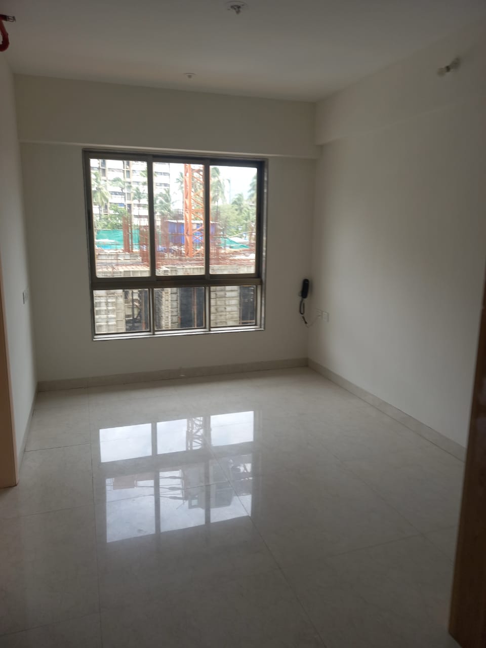 1 BHK 436 Sq.Ft. Apartment in Crescent Horizon