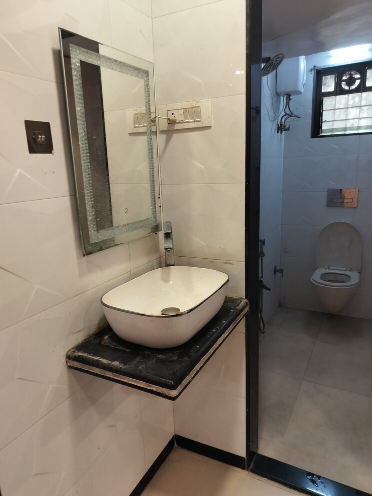 Bathroom, indraprastha-chs-nerul 2 Bedroom 950 Sq.Ft. Apartment In Nerul Sector 19a Navi Mumbai 8891429