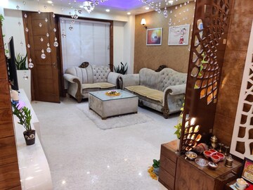 Living Room in 2 BHK Builder Floor at Ansal Sushant Lok I, Sector 43 – for Rent