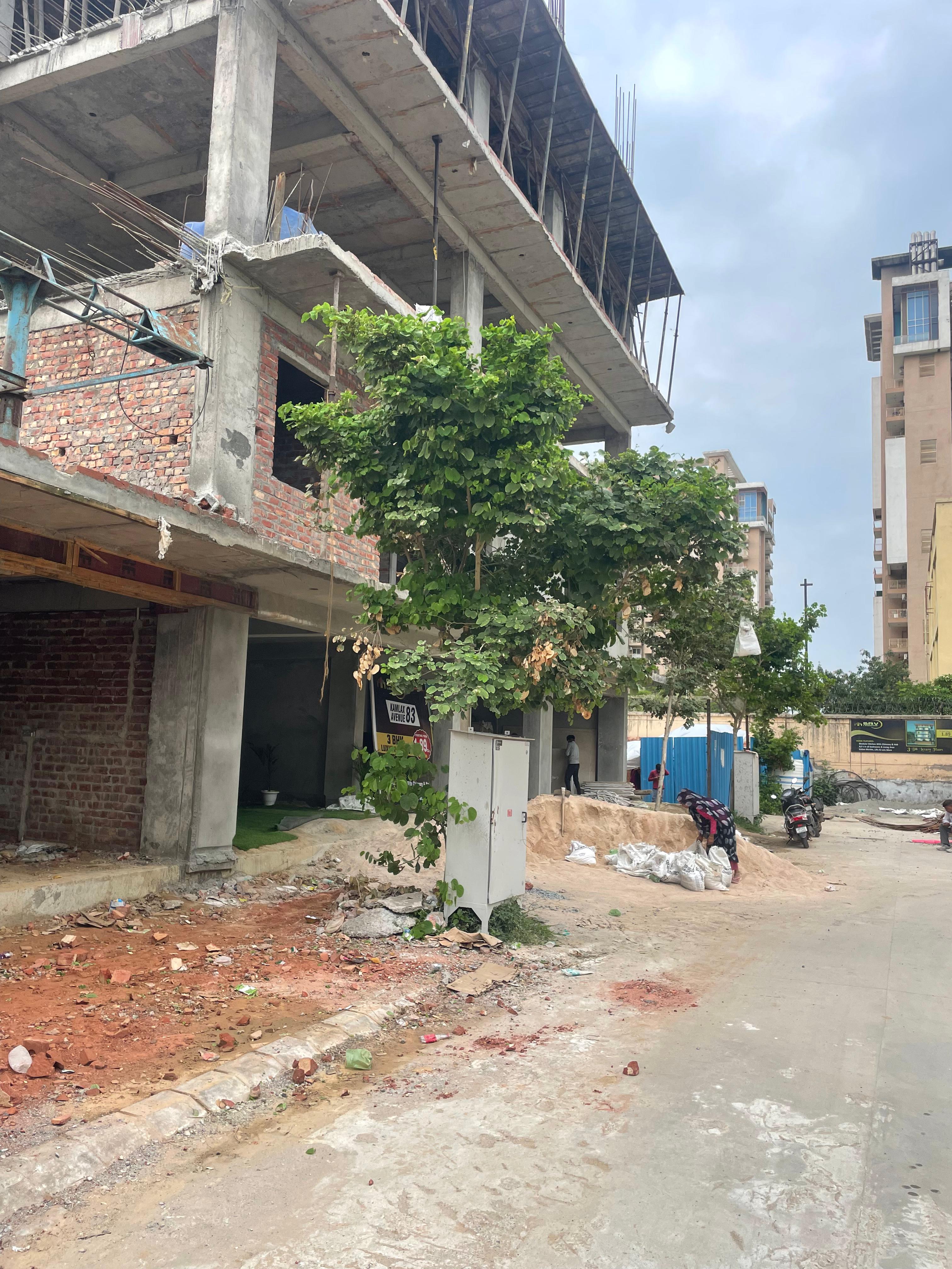 3 BHK + Servant Room 1456 Sq.Ft. Builder Floor in Orris Atulyam