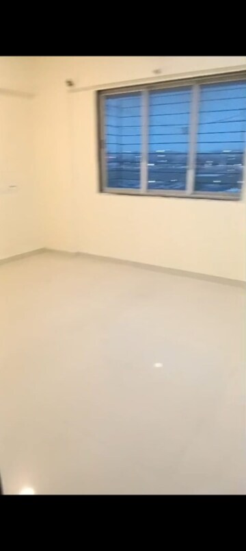 Room in 2 BHK Apartment at Swaroop Harmony, Vakola – for Rent