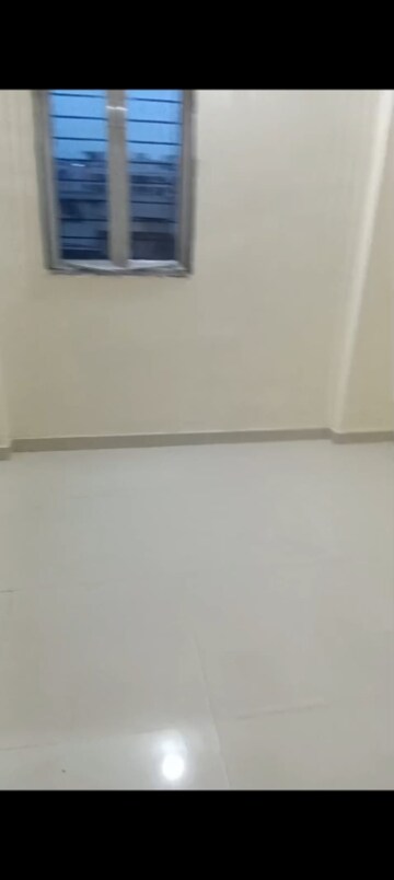 Room in 2 BHK Apartment at Swaroop Harmony, Vakola – for Rent