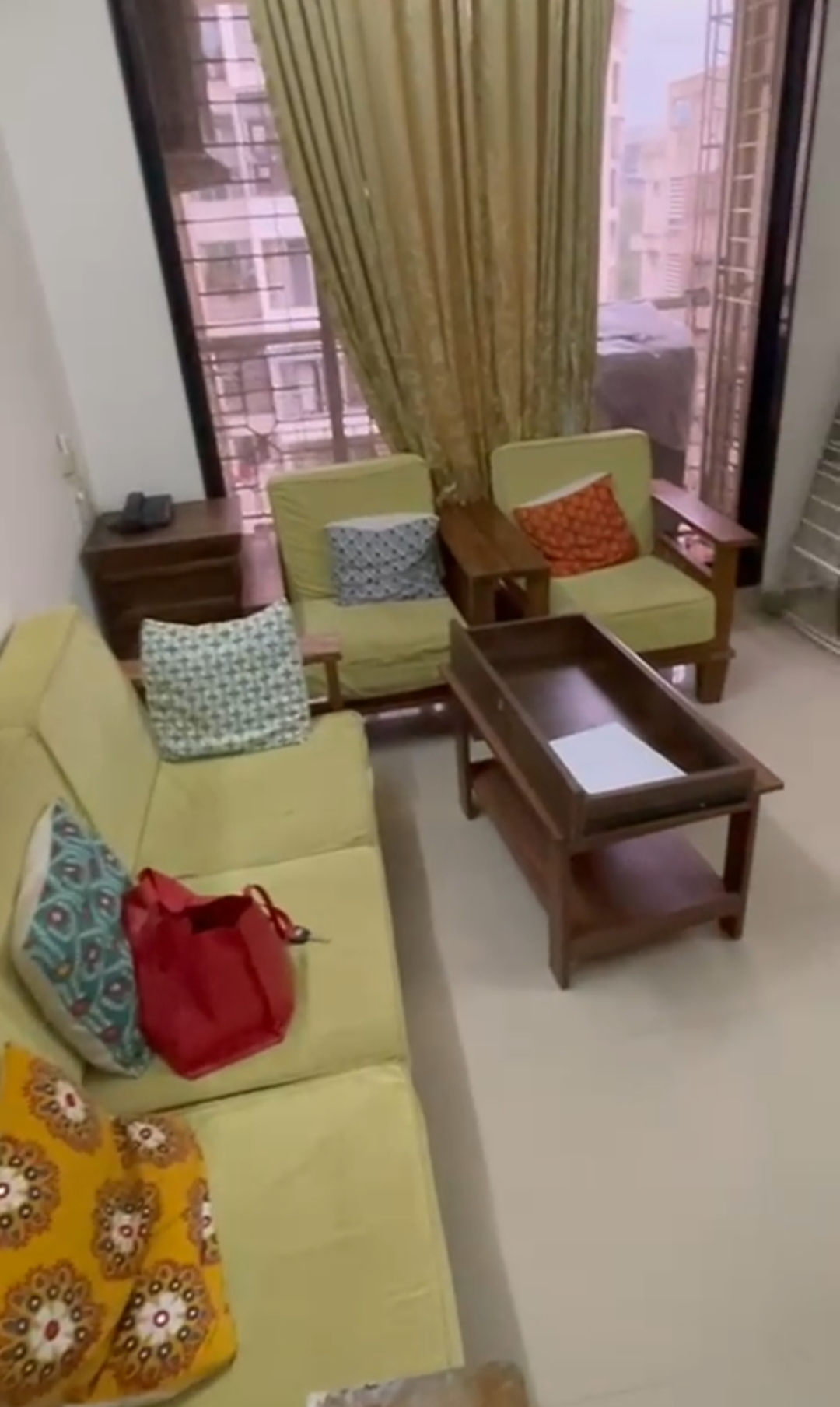 2 BHK Apartment For Rent in Arihant Sparsh