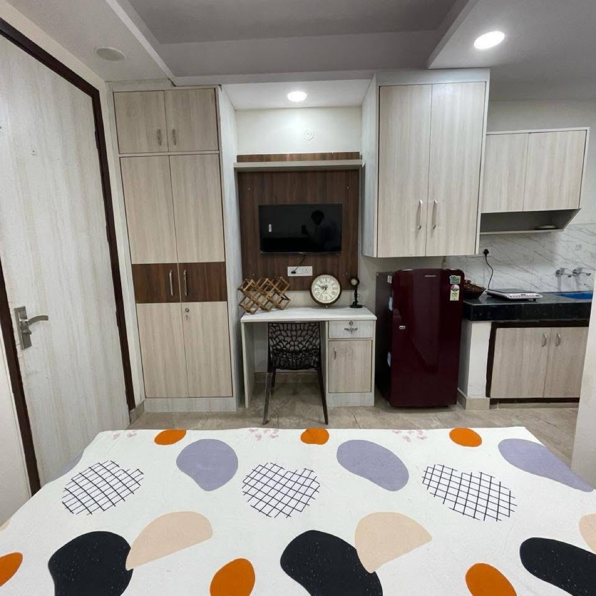 1 RkBuilder Floor For Rent in Sector 43