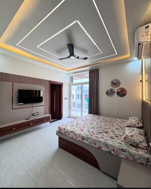 Bedroom in 2.5 BHK Builder Floor at Sector 36 – for Sale