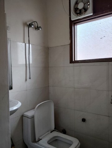 Bathroom in 2 BHK Builder Floor at Govindpuri – for Rent