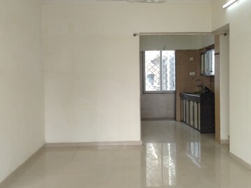 2 BHK Apartment For Rent in Kamanwala Manavsthal, Malad West