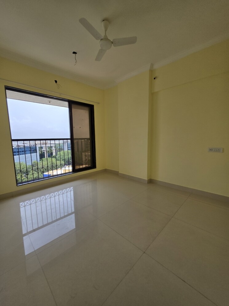 Room, swaroop-harmony 3 Bedroom 900 Sq.Ft. Apartment In Vakola Mumbai 8891702