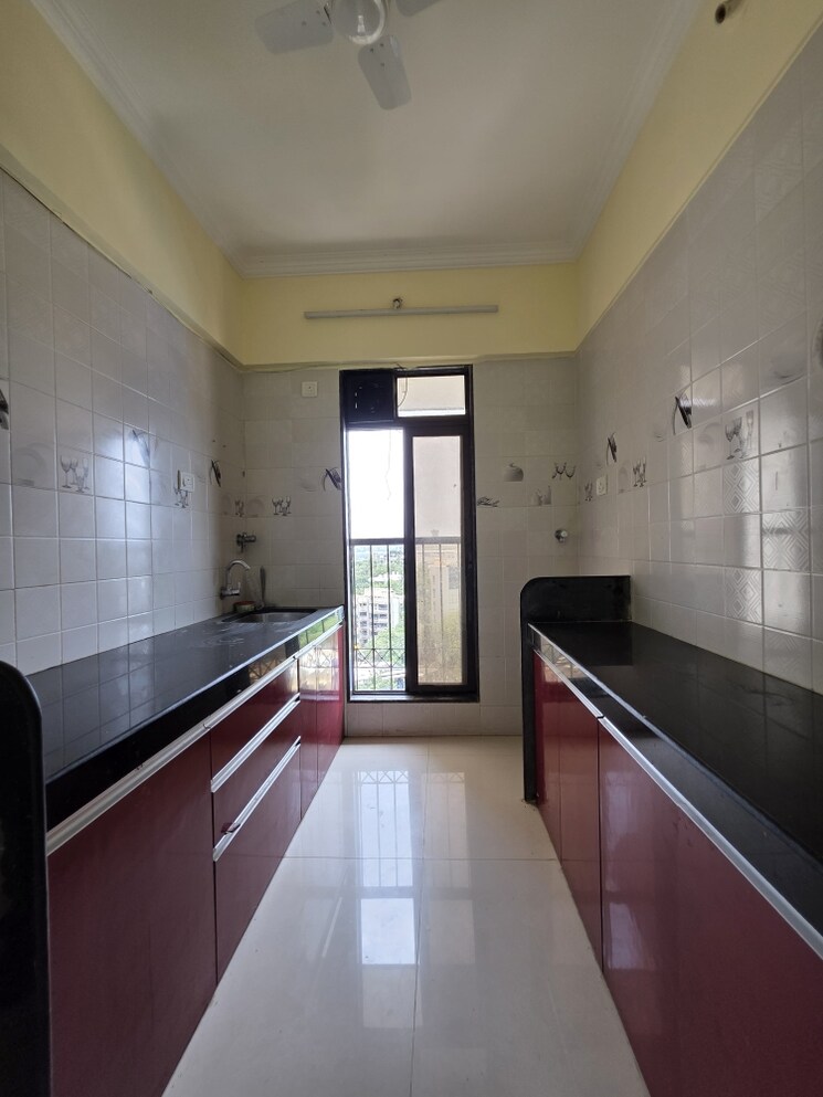 Kitchen, swaroop-harmony 3 Bedroom 900 Sq.Ft. Apartment In Vakola Mumbai 8891702