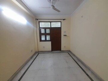 Room in 2 BHK Builder Floor at RWA Apartments Sector 47, Sector 47 – for Rent