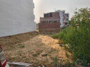  Plot For Sale in Gurgaon Village
