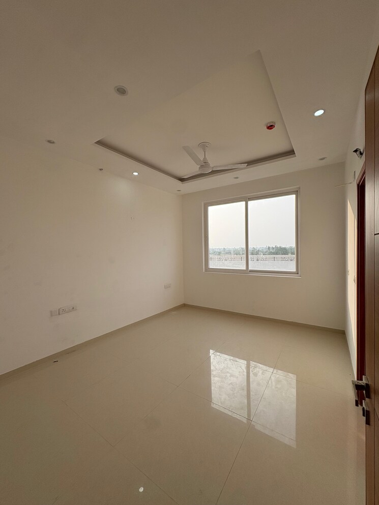 Room, omaxe-lake 2 Bedroom 1285 Sq.Ft. Apartment In North Mullanpur Chandigarh 8890648