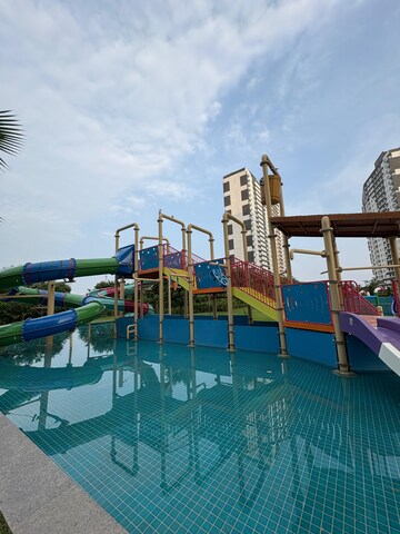 Swimming Pool in 2 BHK Apartment at Omaxe Lake, North Mullanpur – for Sale